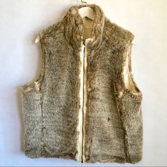Charter Club Jackets & Blazers - CHARTER CLUB Fur Interchangeable Vest